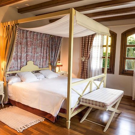 El Castell De Ciutat - Relais & Chateaux La Seu d'Urgell Eksteriør bilde