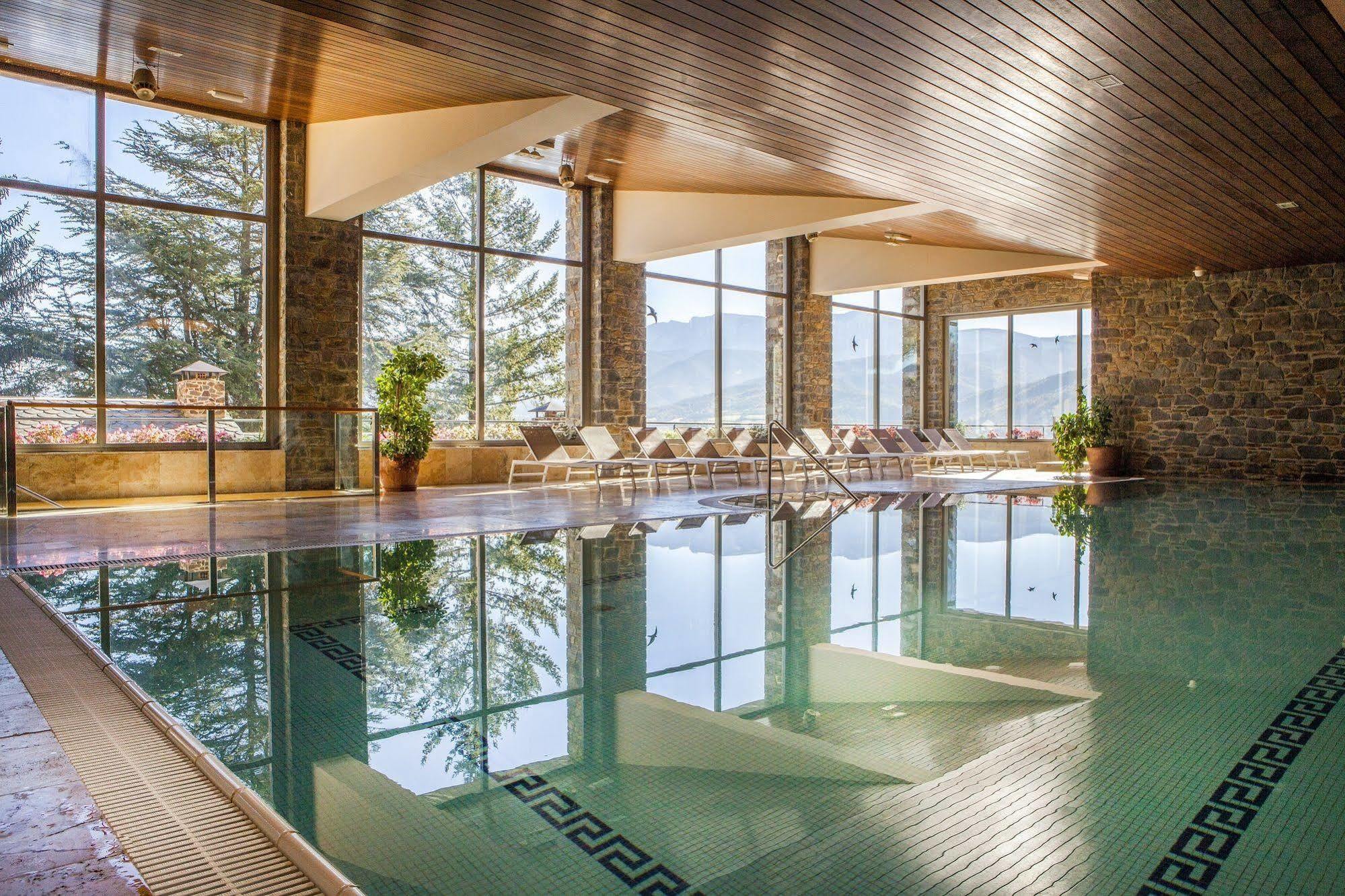 El Castell De Ciutat - Relais & Chateaux La Seu d'Urgell Eksteriør bilde